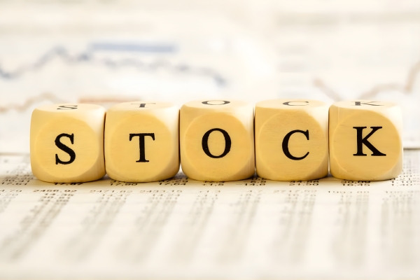 các cổ phiếu đầu ngành